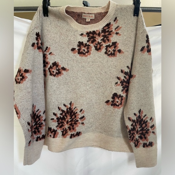 Floral Knit Women's Sweater M - Picture 1 of 6
